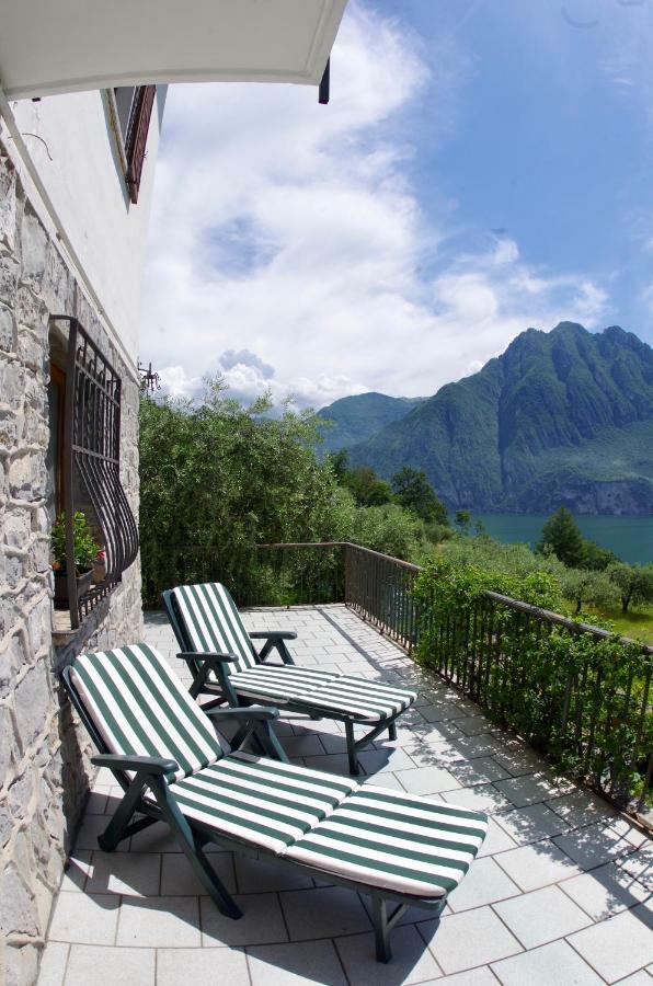 Villa Casa Emilia Riva di Solto Exterior foto